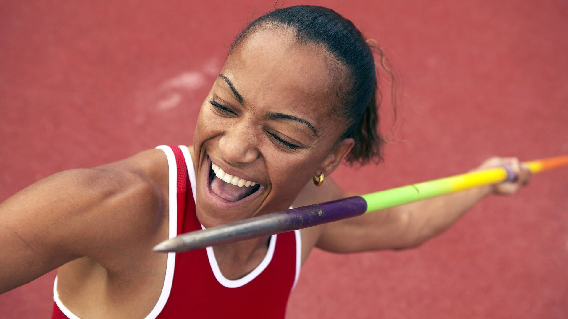 “中国女足出口国际比赛，展现足球新风采”，中国女足遭遇盘外招